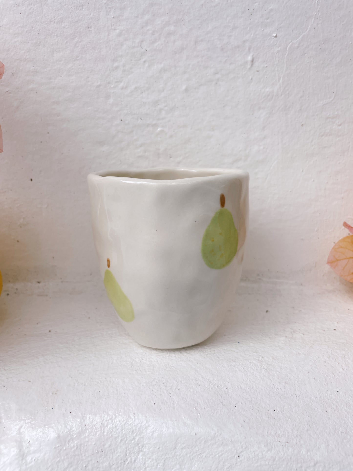 Pear hug mug