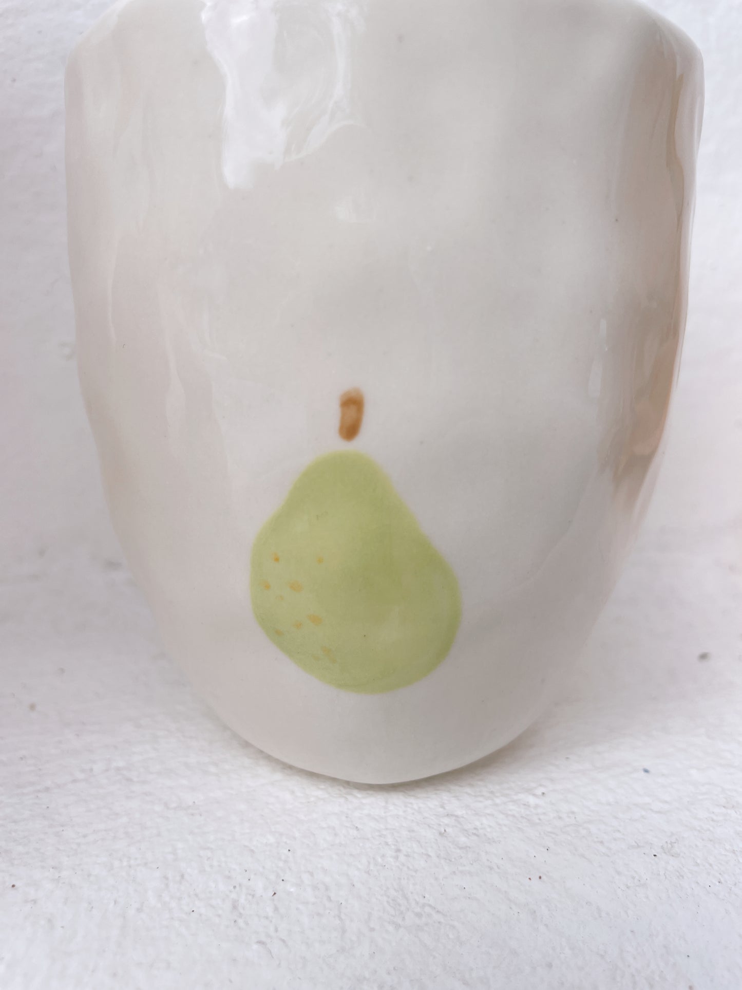 Pear hug mug