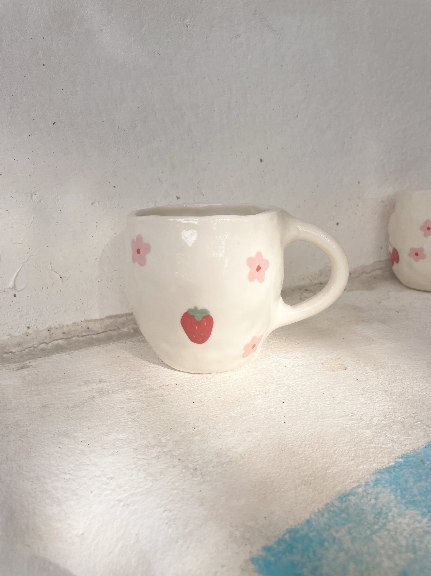 Pre order  Strawberry daisy mug