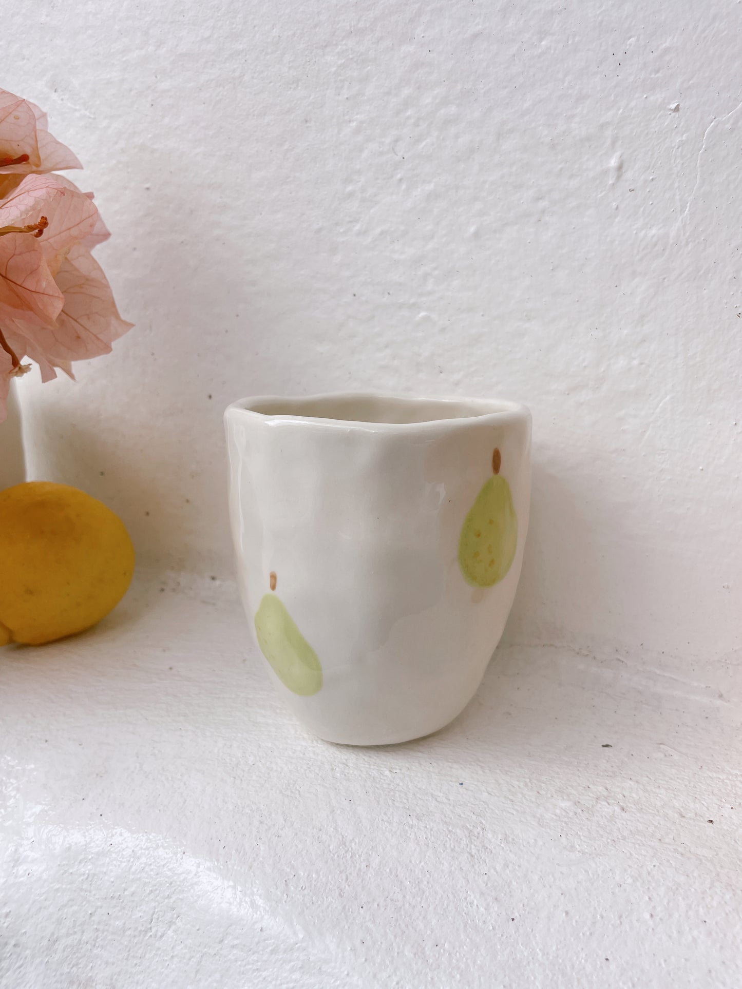 Pear hug mug